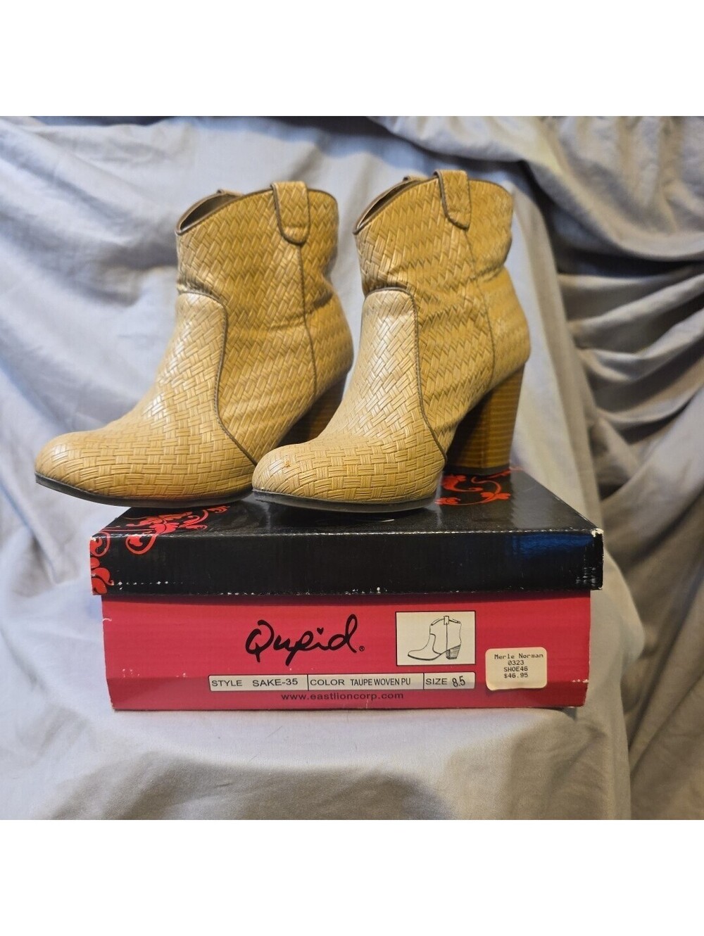 Qupid Womens Boots Size 8.5 Style- Sake-35 Fast Shipping US SELLER